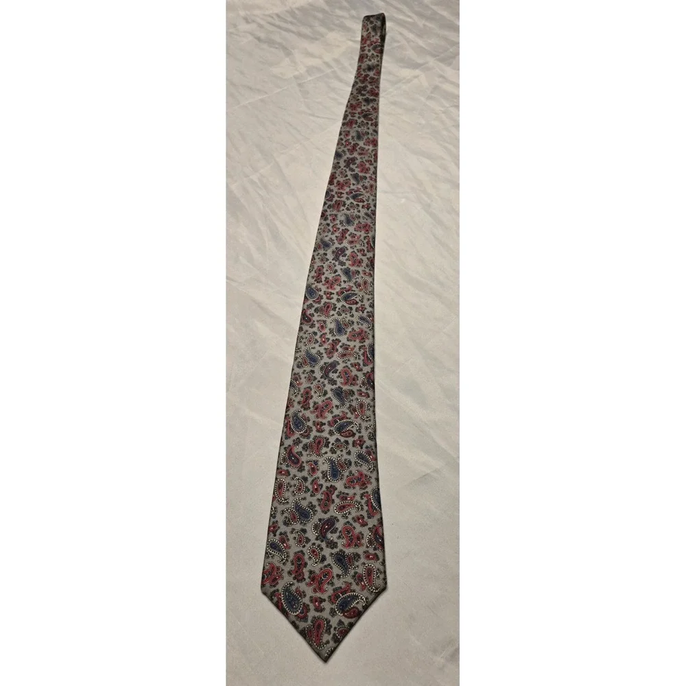 Vintage‎ LIBERTY OF LONDON 90s 100% Silk Gray Neck Tie Paisley